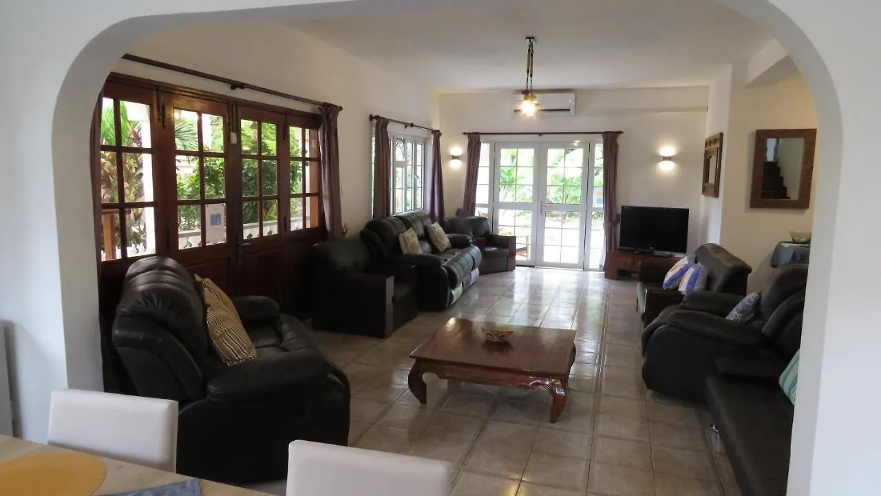 Royal Bay Villa Anse Royale